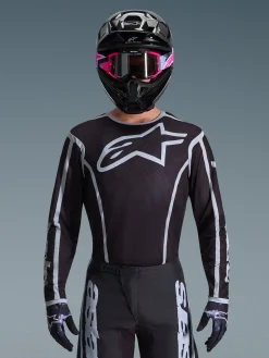 2026 Fluid Apex Bekleidungsset