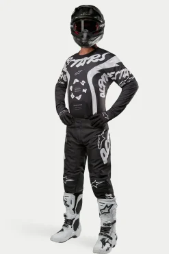 Racer Hana Trikot 2024