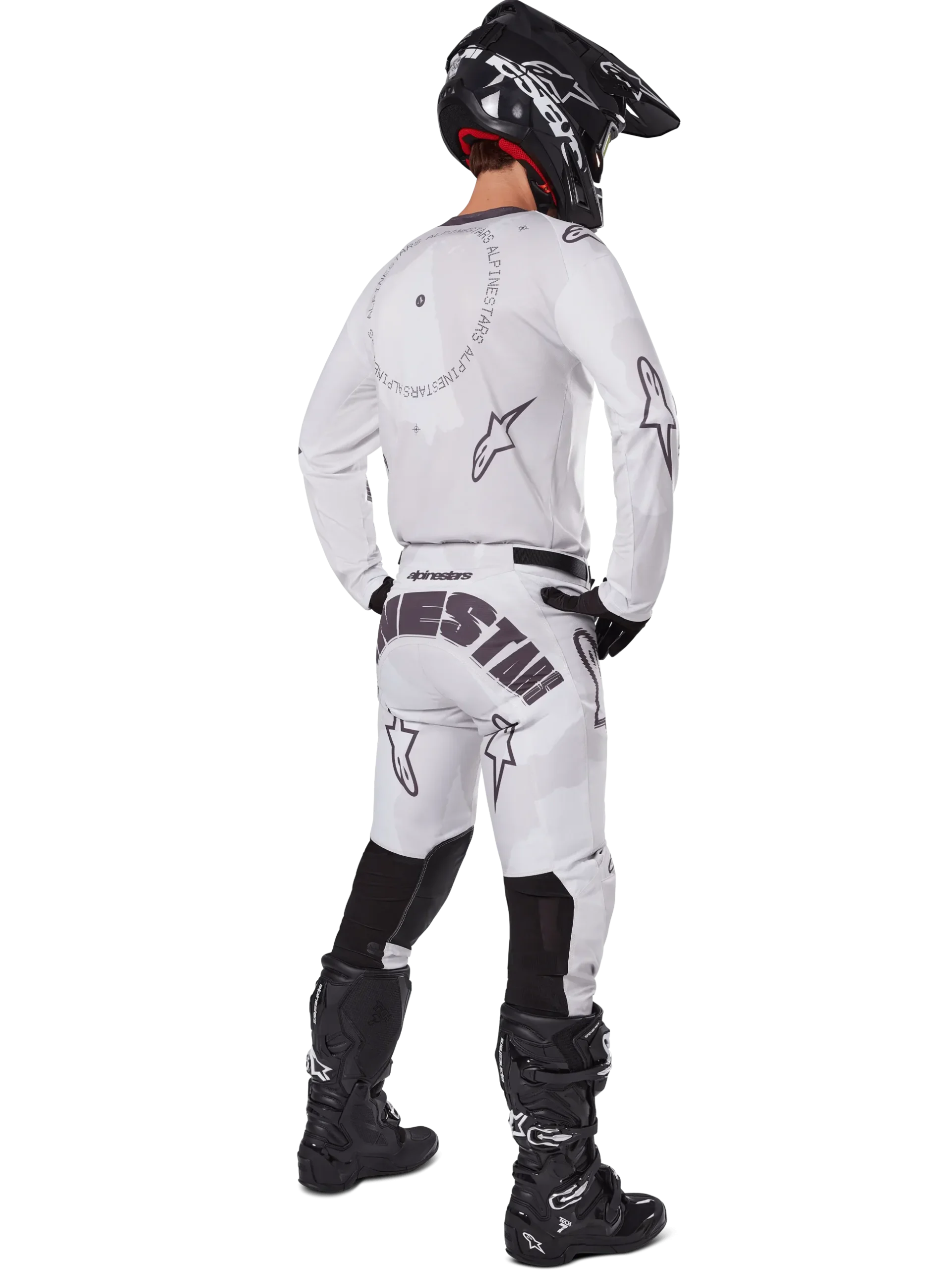2025 Racer Hollow Bekleidungsset