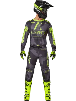 2025 Racer Hollow Bekleidungsset