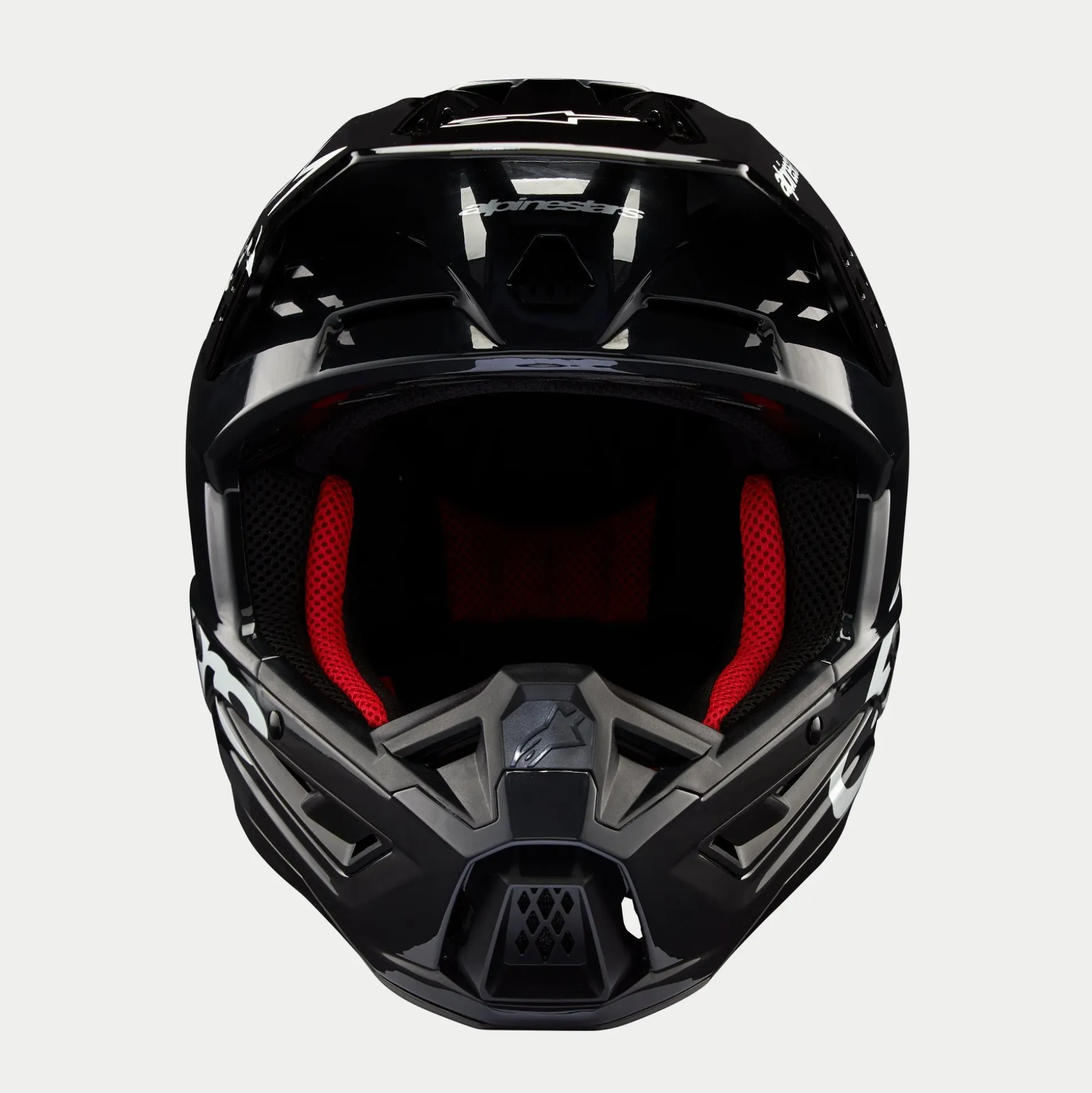 S-M5 Helm Corp ECE 22.06